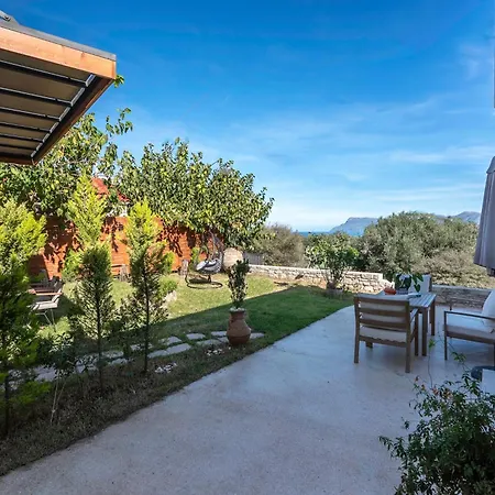 Διαμέρισμα Cavos Luxury
