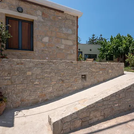 Cavos Luxury Κίσσαμος