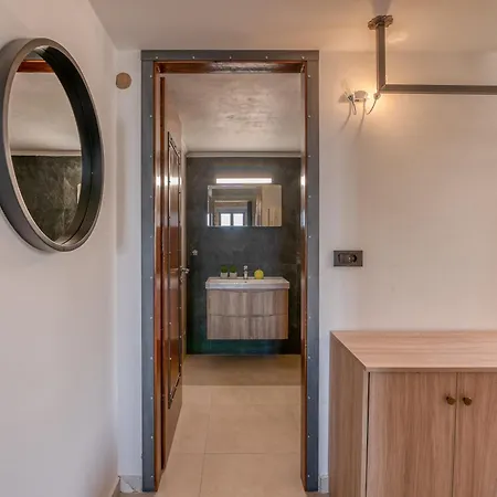 Διαμέρισμα Cavos Luxury